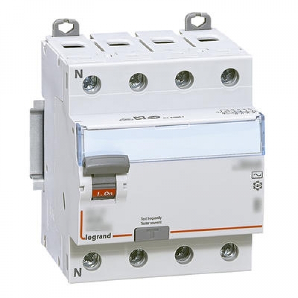 008712 LEGRAND Interrupteur différentiel 4P 40A 300mA AC